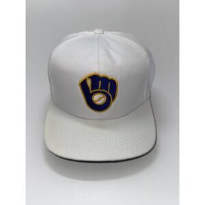 Vintage Milwaukie Brewers Snapback Hat Twins Tag